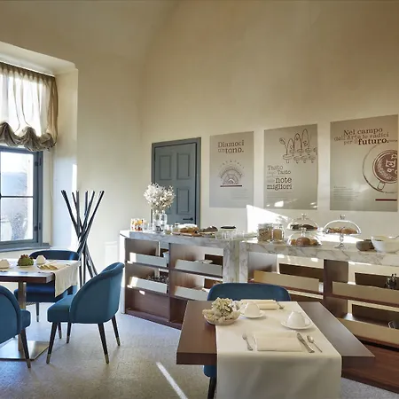 Hotel Vistaterra 5*