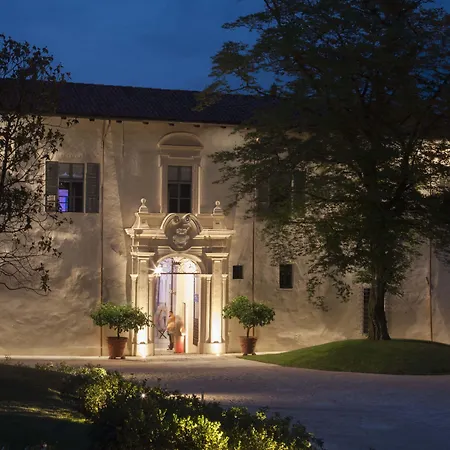 Vistaterra Hotel 5*