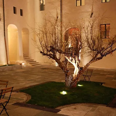 Vistaterra 5*