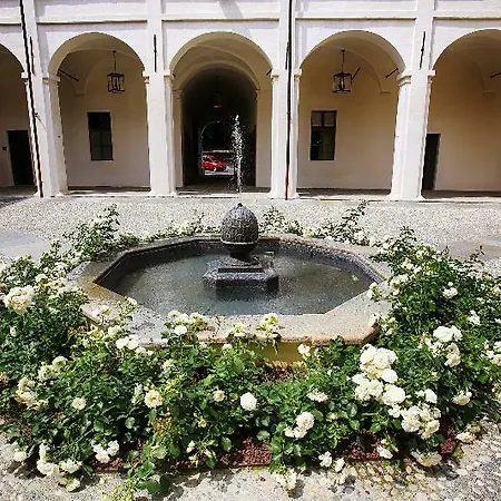 Vistaterra Hotel Parella